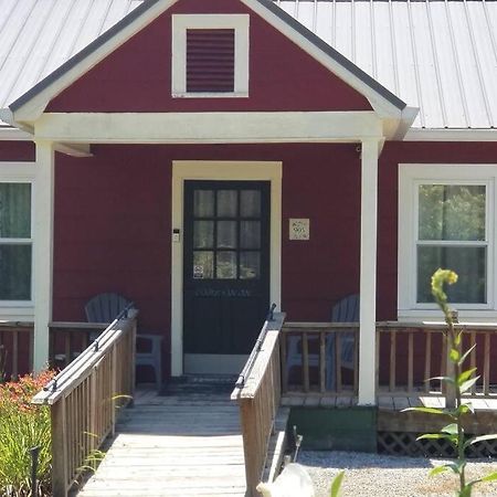 Charming Cottage In Morganton With Ample Parking Ngoại thất bức ảnh